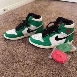 NWOT Nike Air Jordan 1 lucky green high tops 38